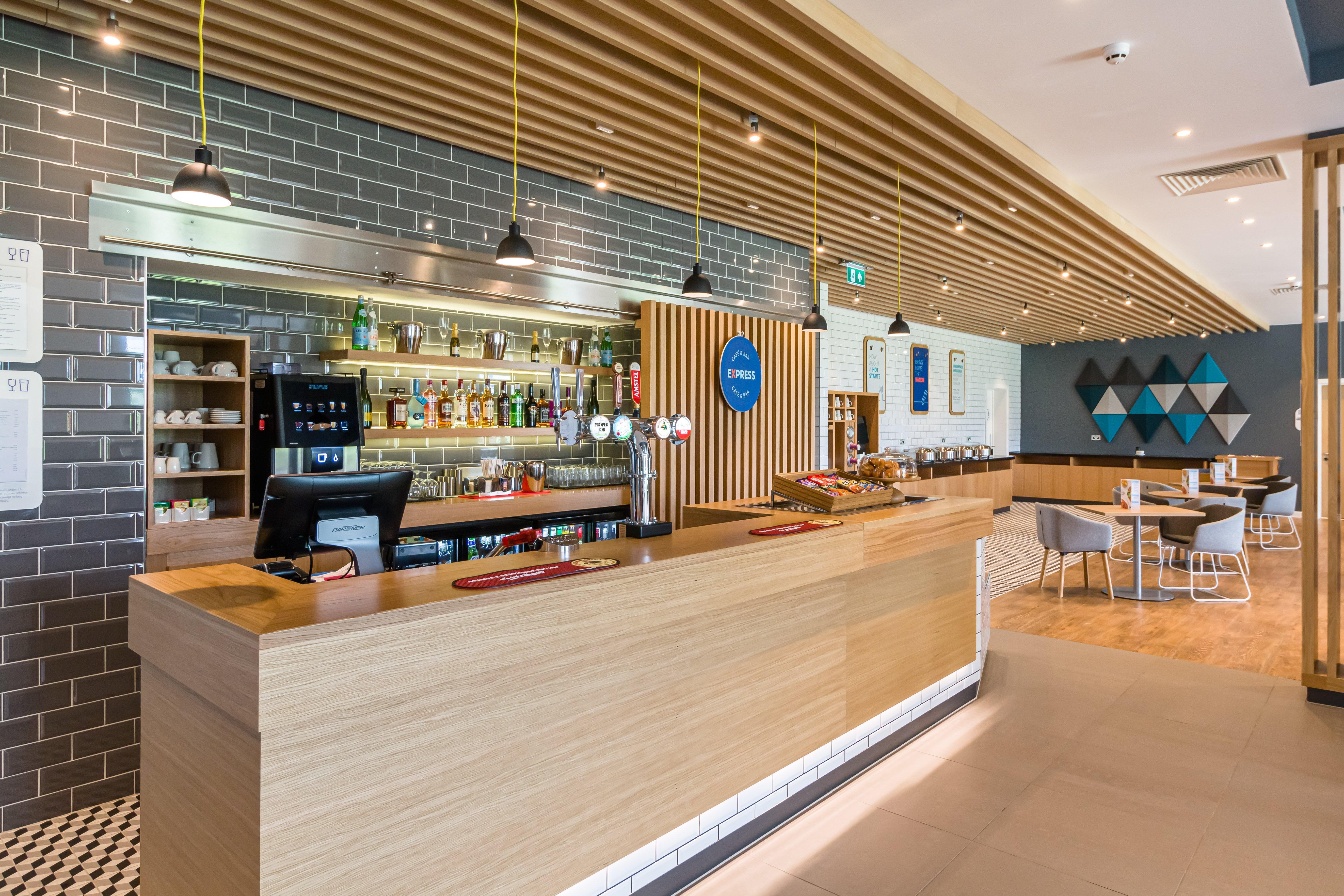 Holiday Inn Express - Bodmin - Victoria Junction By Ihg Exterior foto